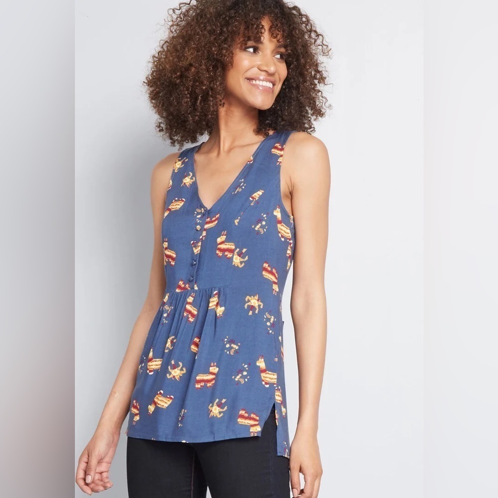 Modcloth Quick Remix Sleeveless Blue Piñata Llama Print Tank Top XXS